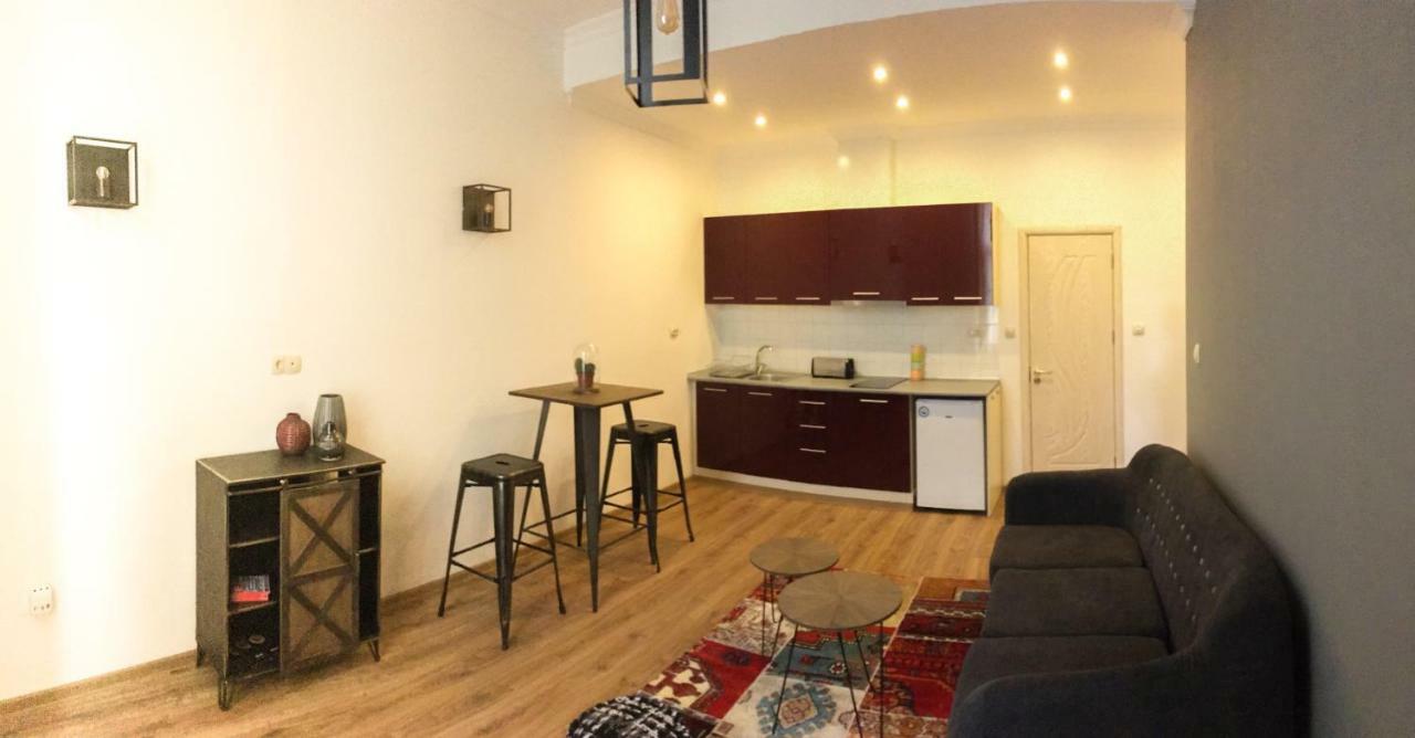 The Dutchies' Apartment Plovdiv Exteriör bild